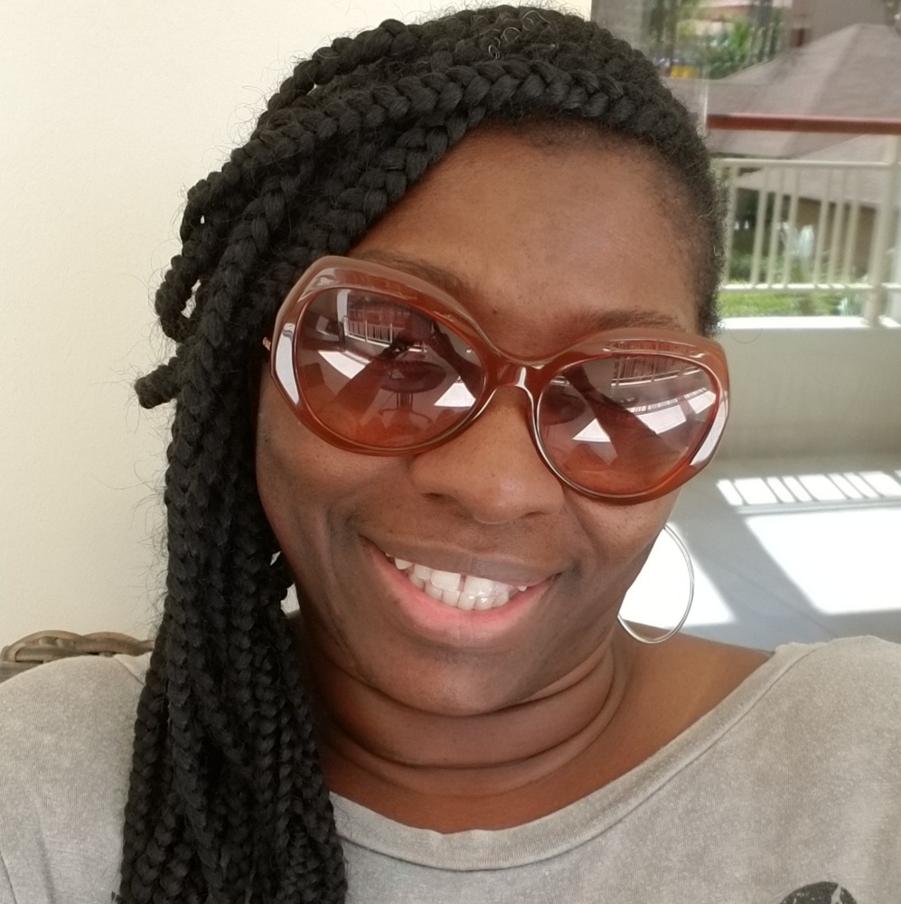 Meet your Posher, Quintina